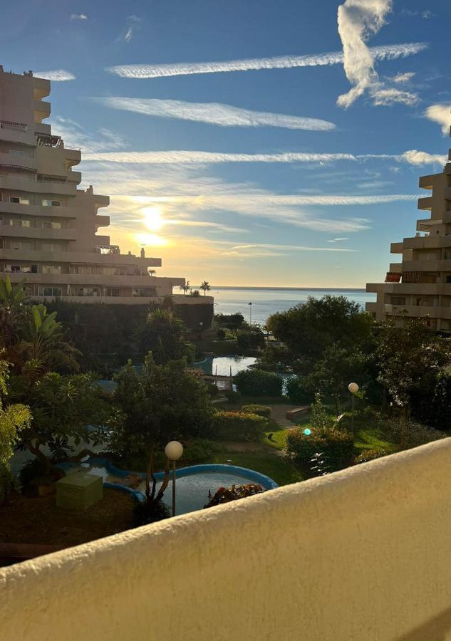 Benalbeach Sea View 24H Entry Бенальмадена Екстер'єр фото